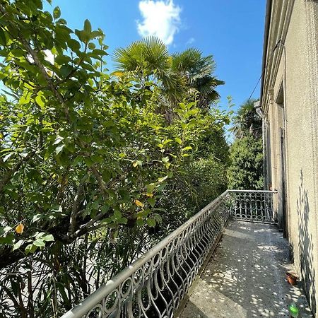Guest House Tall Rooms Sugdidi Exterior foto